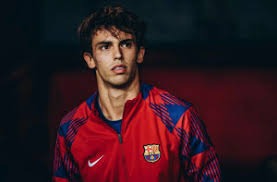 周定洋：很遗憾没能带回3分，但我们向所有人展现了成都精神